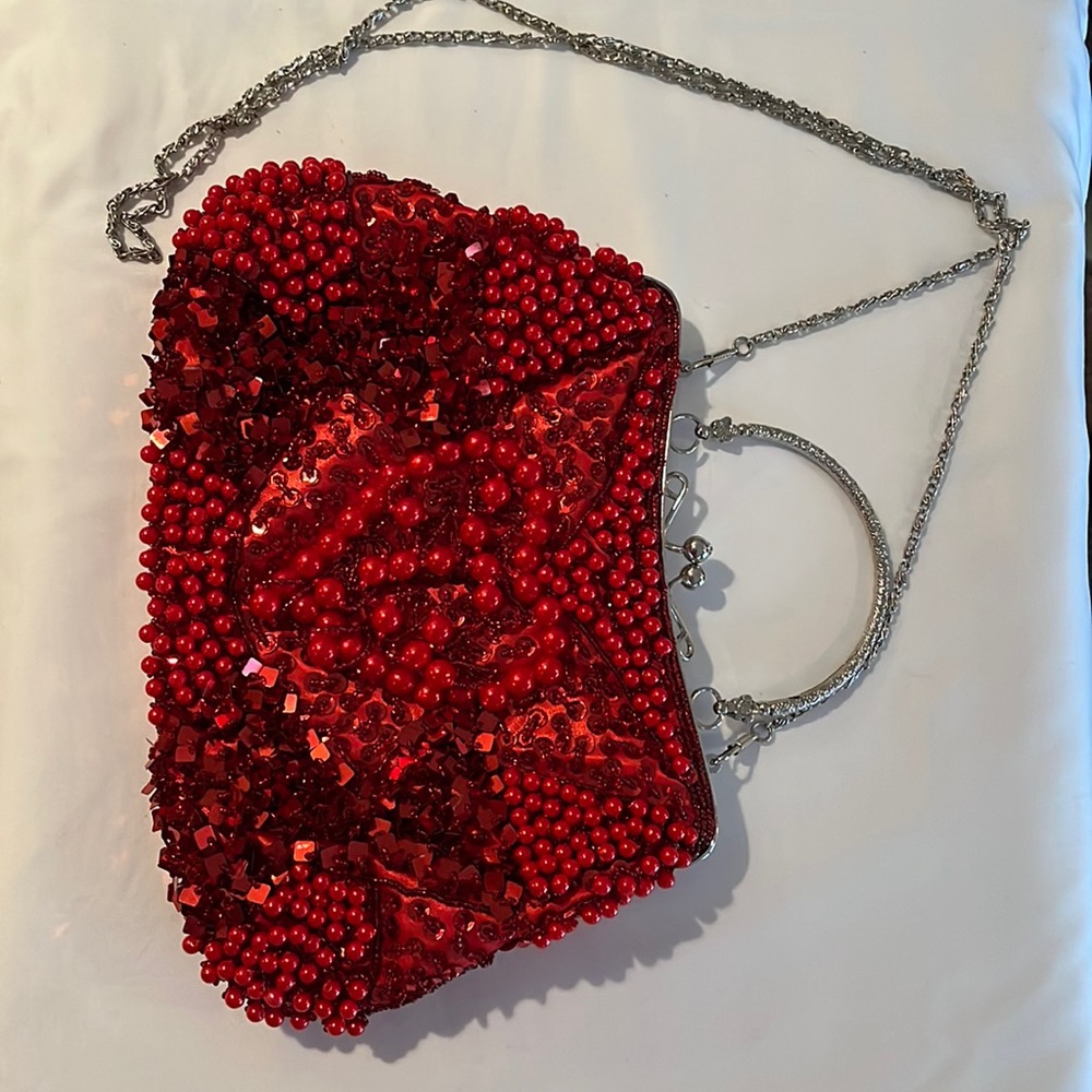 Red beaded bag